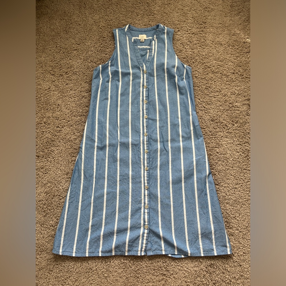 A New Day Blue & White Striped Dress with Pockets!